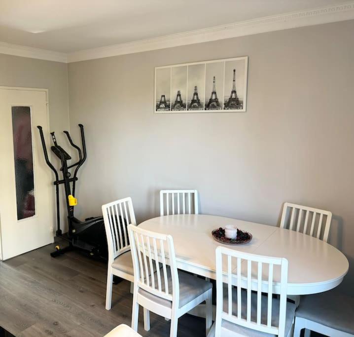 Appartement Confort Avec Balcon - Champigny Екстериор снимка