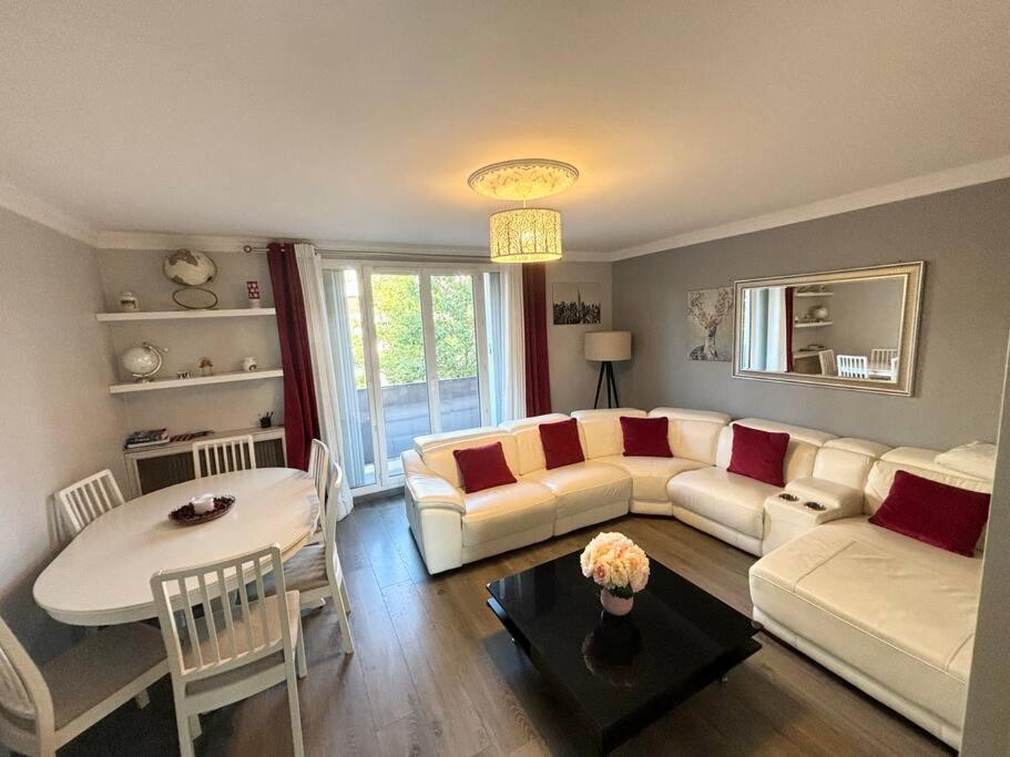 Appartement Confort Avec Balcon - Champigny Екстериор снимка